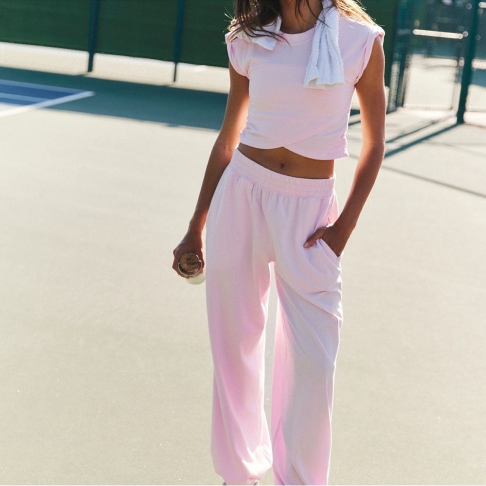 Pink FP Movement by Free People Hot Shot Crossover Set Top and Bottom XS